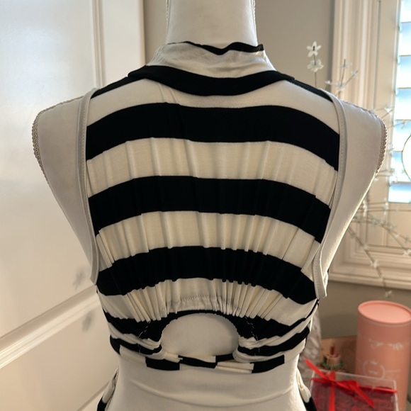 Good Time USA 2pc skirt and top - Picture 2 of 3